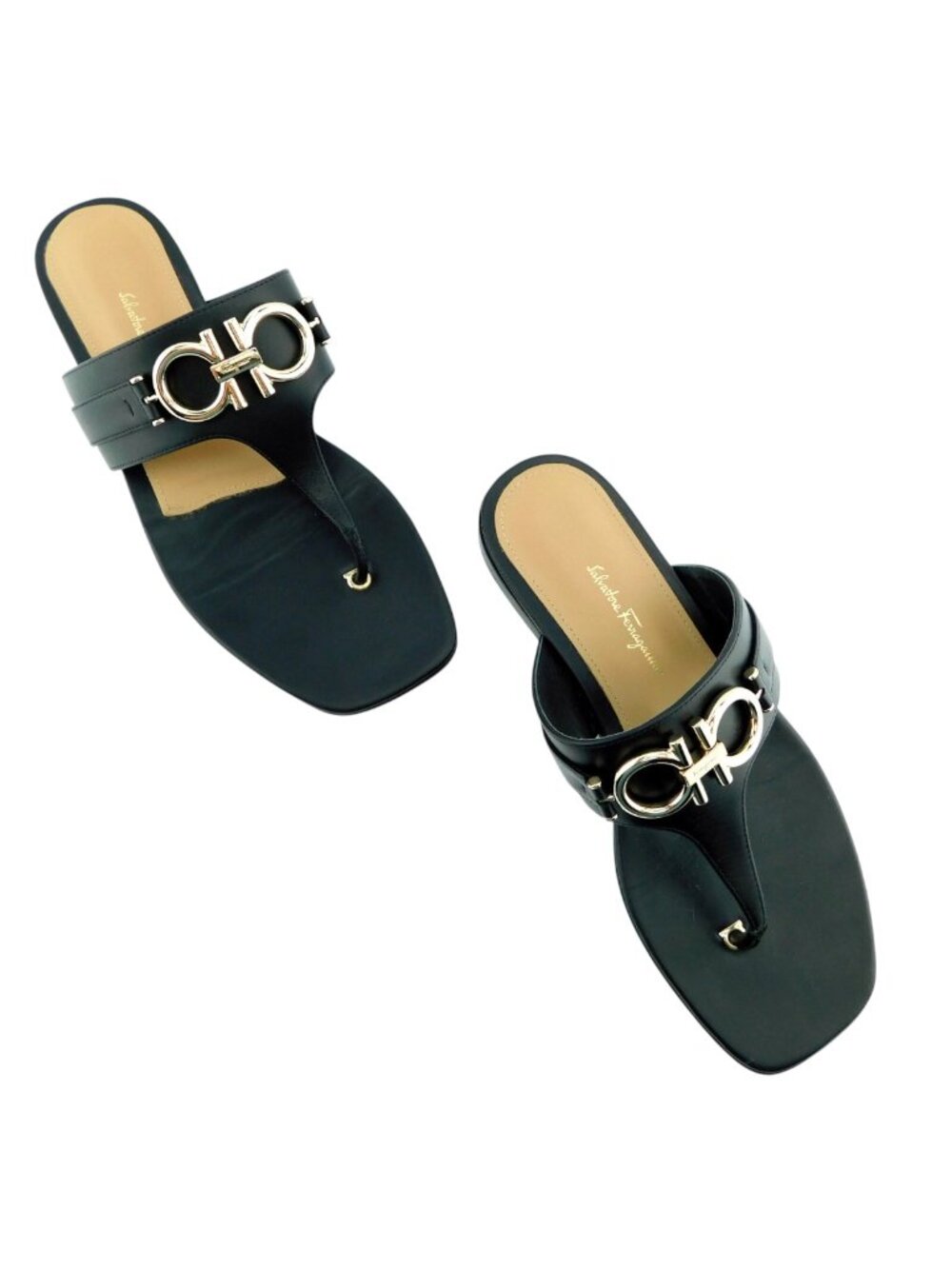 FERRAGAMO Gancini Logo Horse Bit Black Leather Thong Flat Sandals 7.5 C